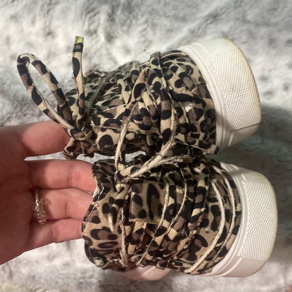 SUPER CUTE leopard shoes - Picture 4 of 4